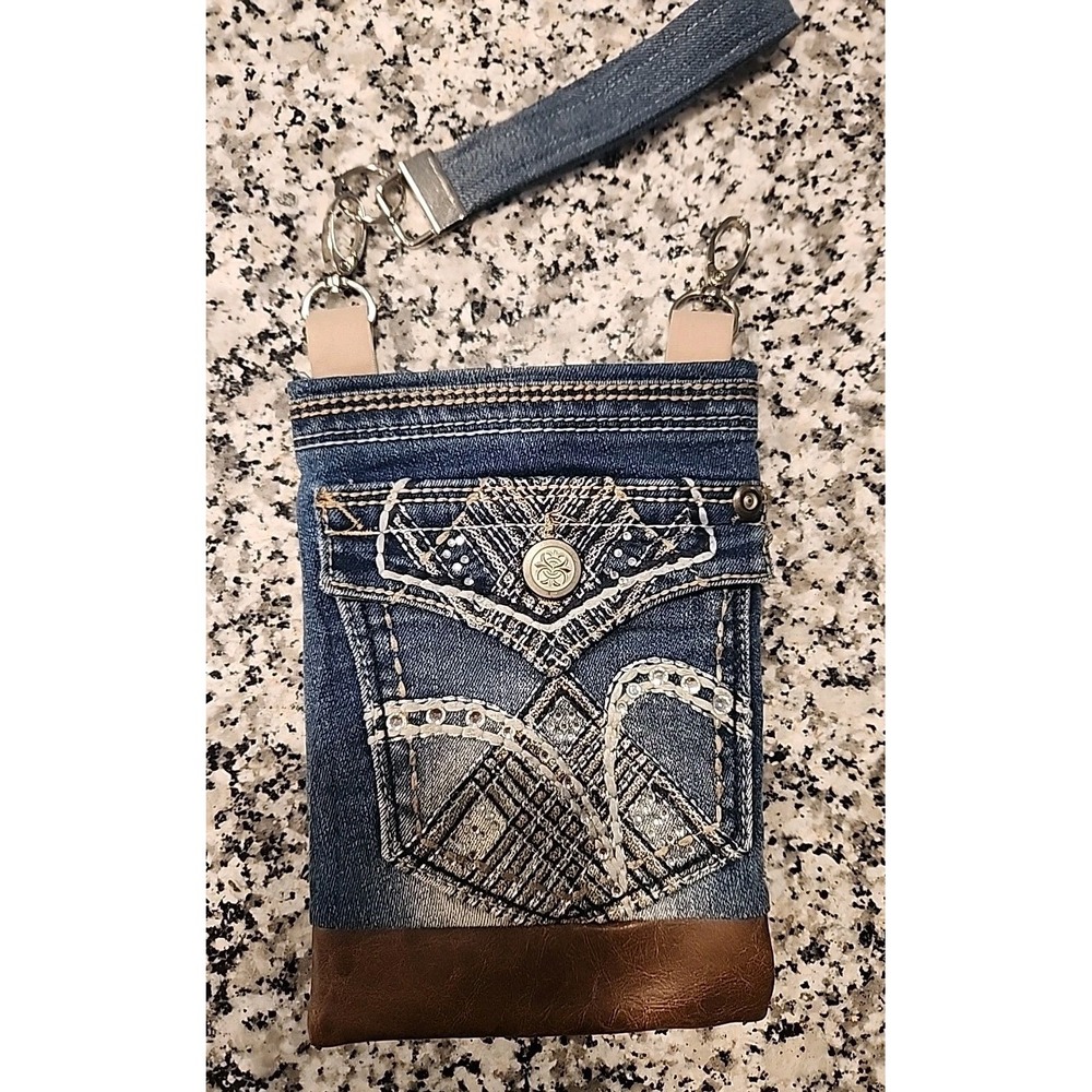 Homemade Cowboy Jean Handbag w/keychain Rhinestones & Leather 5‎ Pockets
